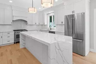 113 Warwick Ave, Waltham, MA 02452 - Photo 4