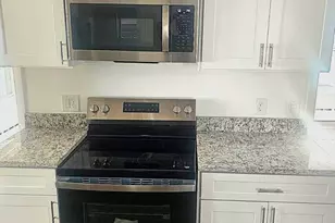 40 Edwards St, Fitchburg, MA 01420 - Photo 4