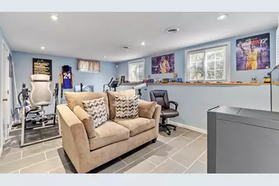 27 Dexter Ave, Dracut, MA 01826 - Photo 24