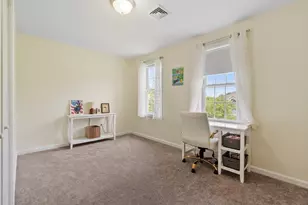 13 Ballard Ct, Leominster, MA 01453 - Photo 8