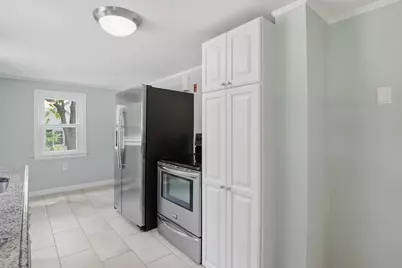 142 Holden Street, Worcester, MA 01606 - Photo 12