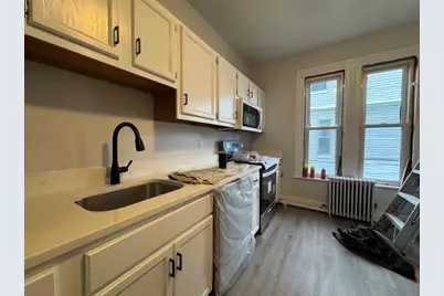 24 Foster St #1, Boston, MA 02135 - Photo 2