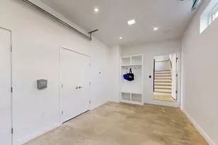 213 Third St, Cambridge, MA 02141 - Photo 40