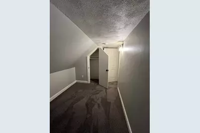 142 Elm St #5, Amesbury, MA 01913 - Photo 12