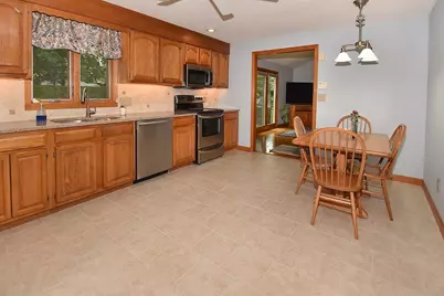 140 Pineridge Dr, Westfield, MA 01085 - Photo 8