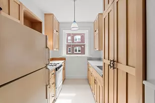 231 Rawson Rd, Brookline, MA 02445 - Photo 12