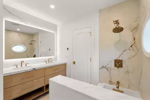 18 Naples Rd, Brookline, MA 02446 - Photo 20
