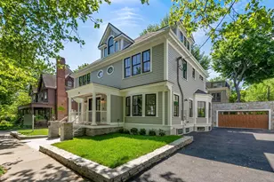 18 Naples Rd, Brookline, MA 02446 - Photo 2