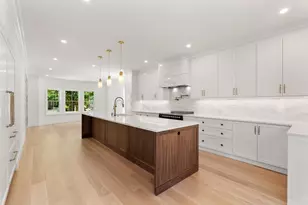 18 Naples Rd, Brookline, MA 02446 - Photo 10