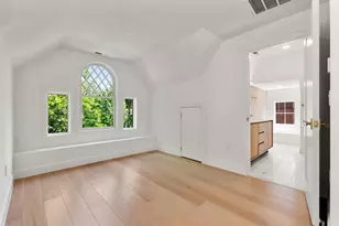 18 Naples Rd, Brookline, MA 02446 - Photo 30