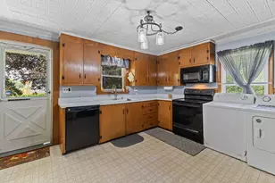139 Morris St, Southbridge, MA 01550 - Photo 14