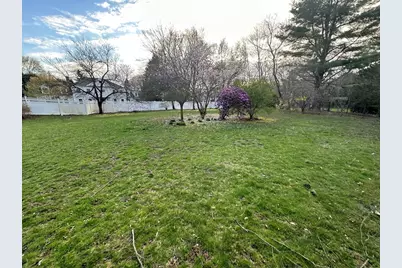 757 Wellesley St #0, Weston, MA 02493 - Photo 34