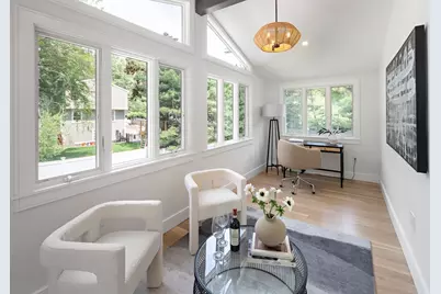 10 Meredith Circle, Needham, MA 02492 - Photo 32