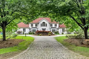 784 Strawberry Hill Rd, Concord, MA 01742 - Photo 1