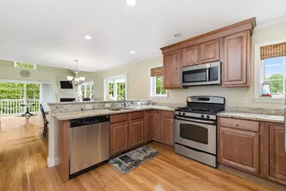 15 Midfield Dr #15, Rockland, MA 02370 - Photo 2