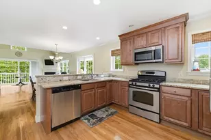 15 Midfield Dr, Rockland, MA 02370 - Photo 2