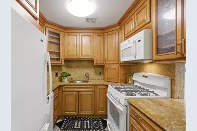 97 Anderer Ln #304, Boston, MA 02132 - Photo 10