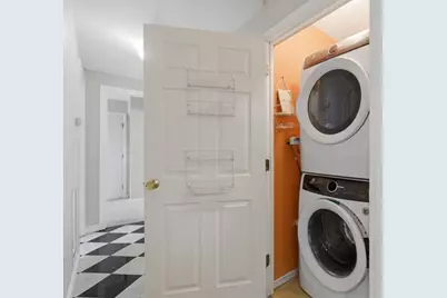 97 Anderer Ln #304, Boston, MA 02132 - Photo 12