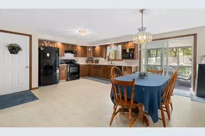 10 Barnstable Rd, Norfolk, MA 02056 - Photo 6