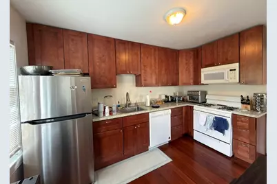 19 Claymoss Rd, Boston, MA 02135 - Photo 10
