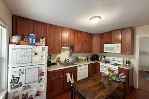 19 Claymoss Rd, Boston, MA 02135 - Photo 22