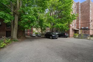 19 Claymoss Rd, Boston, MA 02135 - Photo 8
