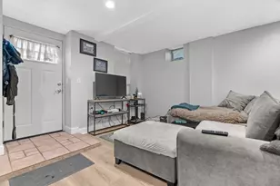 314 W 4th, Boston, MA 02127 - Photo 6