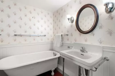 476 Cherry St, Bridgewater, MA 02324 - Photo 18