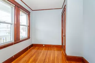 18 Laban Pratt Rd, Boston, MA 02122 - Photo 4