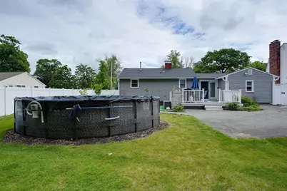 55 Rumford St, Lowell, MA 01852 - Photo 24