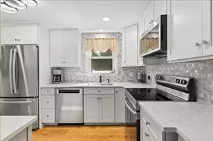 55 Coral St, Brockton, MA 02302 - Photo 10