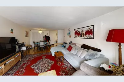 50 Green St #202, Brookline, MA 02446 - Photo 2