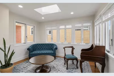 903 E. Broadway #2, Boston, MA 02127 - Photo 4