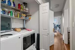 903 E Broadway, Boston, MA 02127 - Photo 14