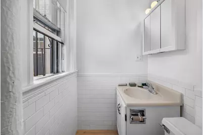 250 Commonwealth Ave #20, Boston, MA 02116 - Photo 12