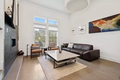 39 Elmwood St #3, Somerville, MA 02144 - Photo 14