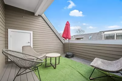 39 Elmwood St #3, Somerville, MA 02144 - Photo 8