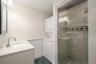 31 Concord Sq, Boston, MA 02118 - Photo 10