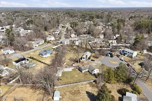 4 Edsel Dr, Burlington, MA 01803 - Photo 38