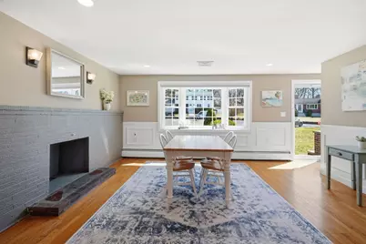 4 Edsel Dr, Burlington, MA 01803 - Photo 6