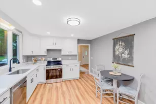 167 Center St, Groveland, MA 01834 - Photo 10