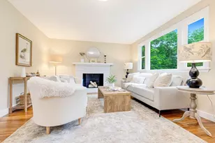 167 Center St, Groveland, MA 01834 - Photo 6
