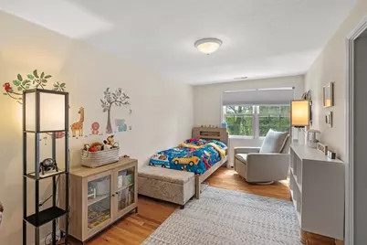 24 Blossom St, Waltham, MA 02451 - Photo 28