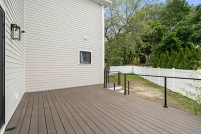 145 Dorchester St, Quincy, MA 02171 - Photo 24