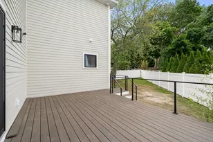 145 Dorchester St, Quincy, MA 02171 - Photo 24