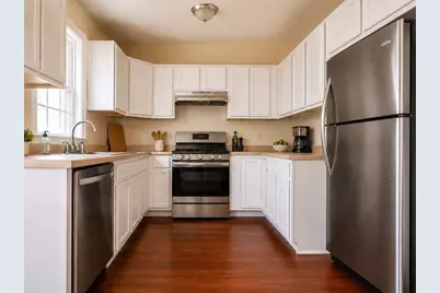 5055 North Main Street #3, Fall River, MA 02720 - Photo 4