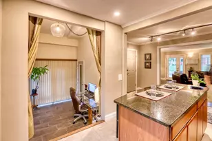 4 Meadow Ln, Danvers, MA 01923 - Photo 18