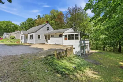 572 Massachusetts Ave, Lunenburg, MA 01462 - Photo 4