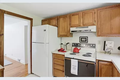 572 Massachusetts Ave, Lunenburg, MA 01462 - Photo 12