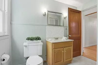 572 Massachusetts Ave, Lunenburg, MA 01462 - Photo 16